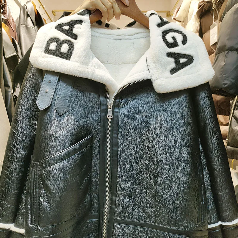 

High 2021 Winter New Women's Quality PU Coat Lamb Fur Short Sheep Leather Jacket Coat Motorcycle Jacket