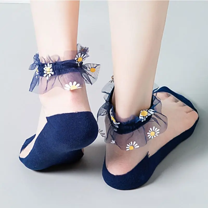 

Women's Socks & Hosiery