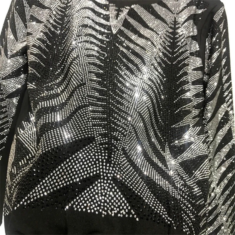 

European and American men's high-quality brand pullovers new hot drilling autumn winter clothing young handsome round