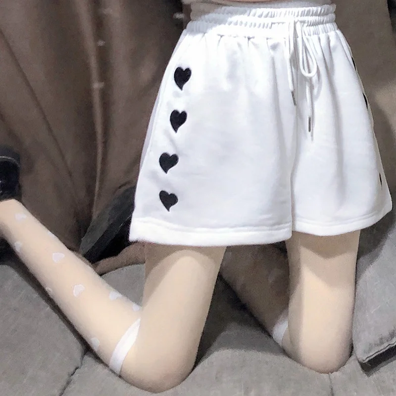 

Summer 2022 New Love Embroidery Shorts Girl Japanese Soft Sister Sweet Cute Loose Black White Shorts Casual Sports Cotton Shorts
