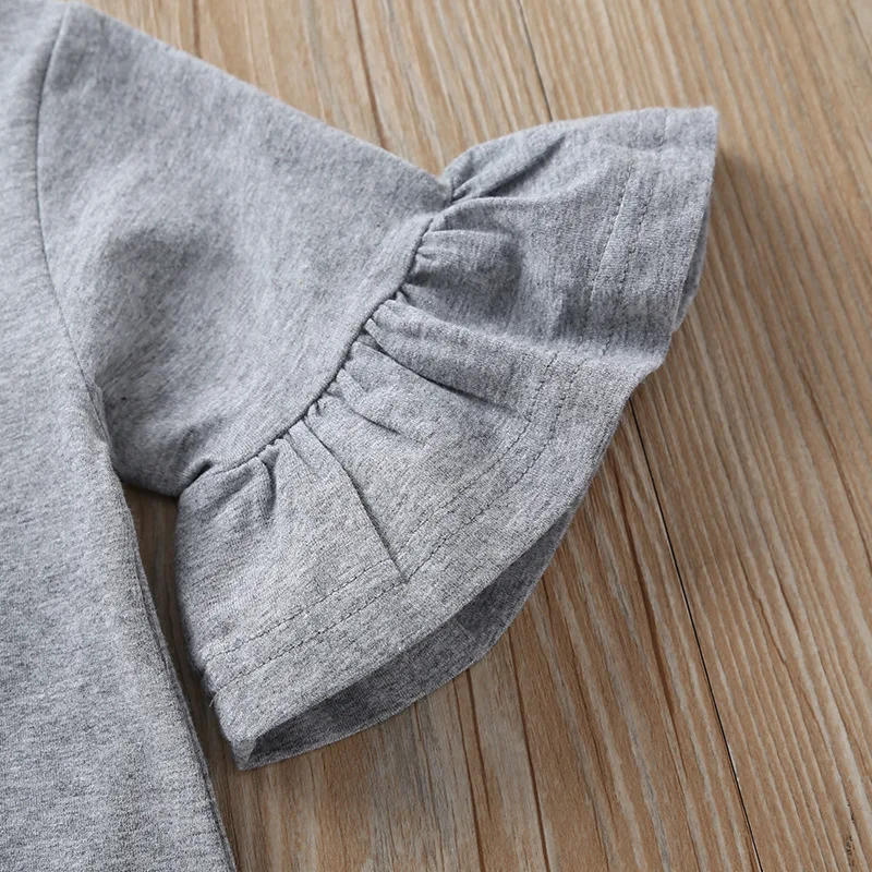 Комбинезон с расклешенными рукавами для маленьких девочек осенняя одежда