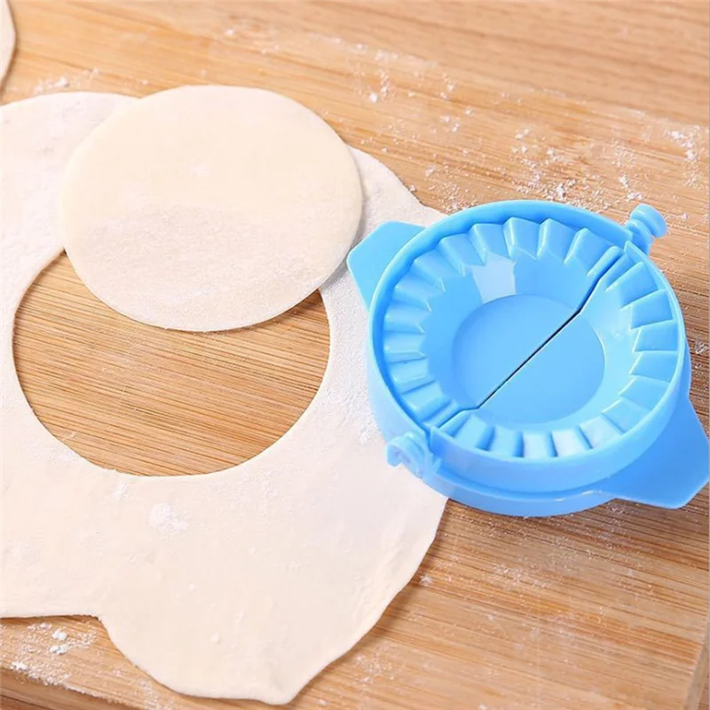 2021 Dumpling Artifact Portable Plastic Jiaozi Maker Device Easy DIY Dumpling Mold Kitchen Appliances Cookware