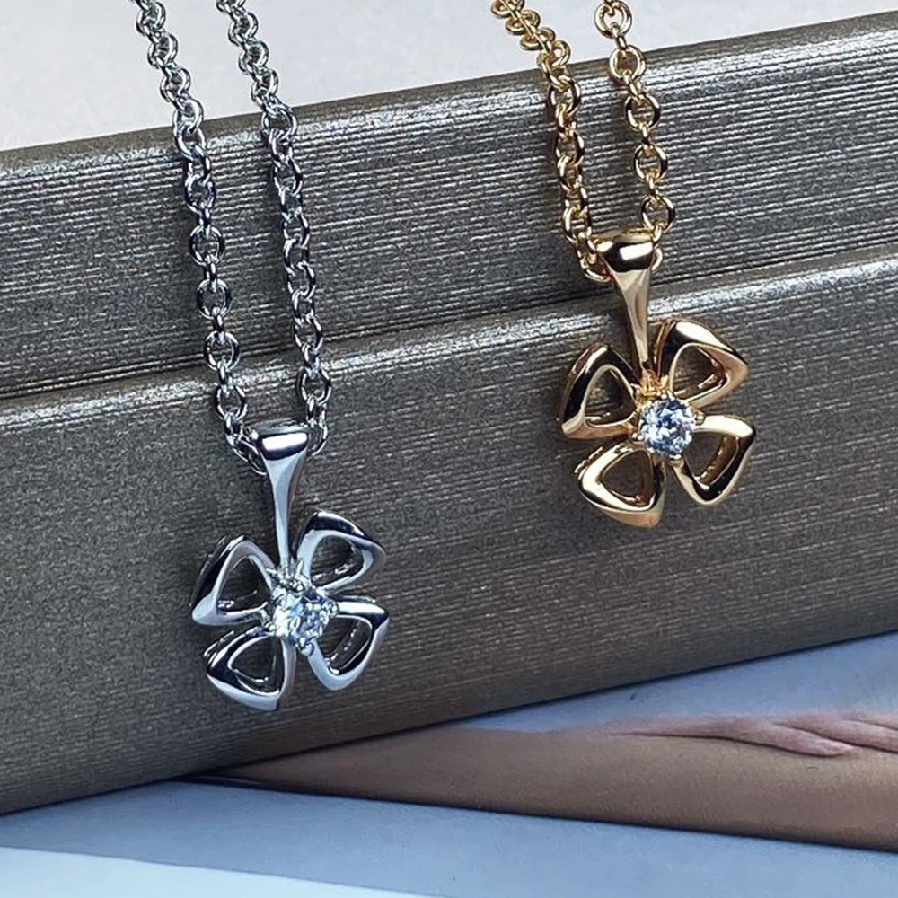 

KT BV Necklaces High Quality 1:1 LOGO Roman Shining AAA Hollow Flower Necklace Men and Women Jewelry Luxury BVL Brand Couple Hot
