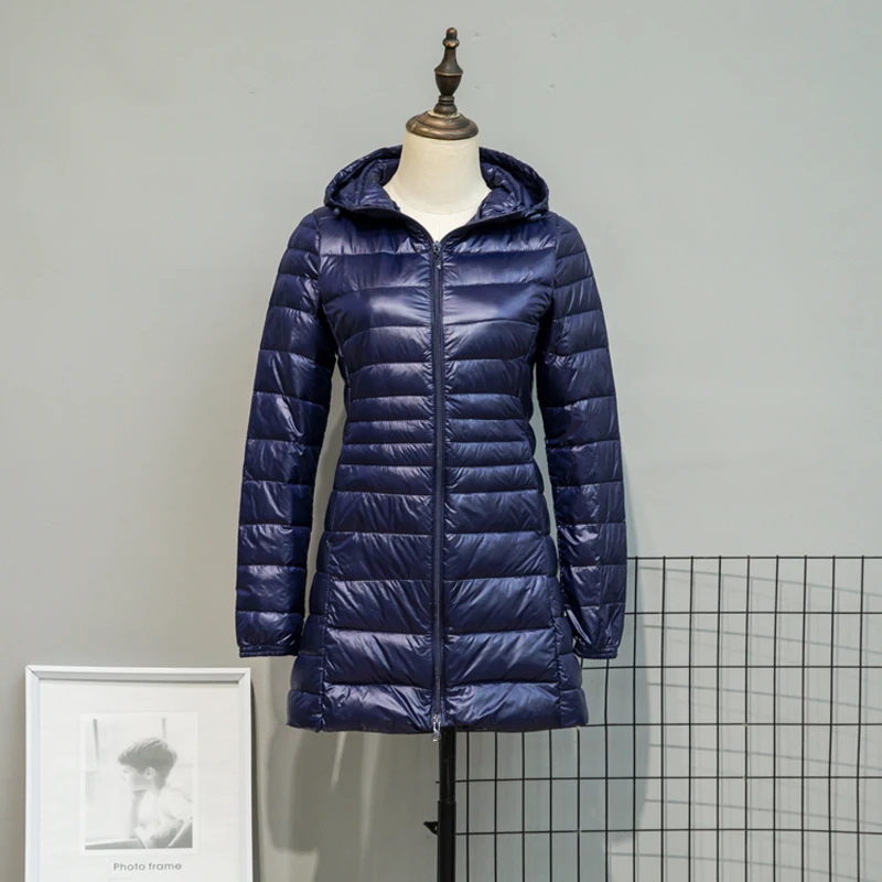 Пуховик женский зимний светильник нный ветрозащитный с капюшоном | Женская