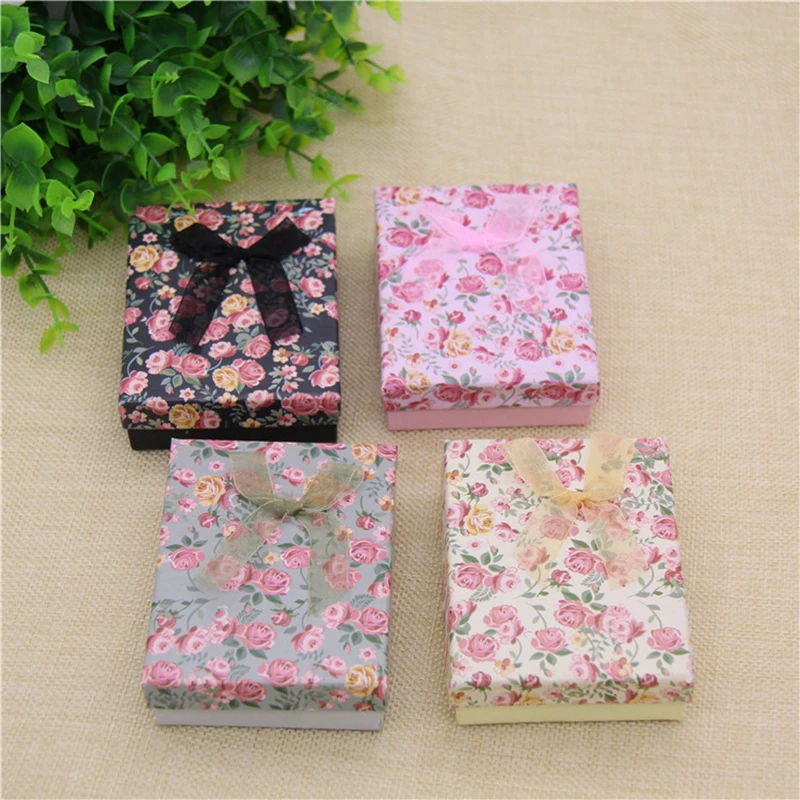 

Бумажная коробка для ювелирных изделий, 12 шт., 7x9x3 см, цветочное ожерелье, браслет, органайзер для ювелирных изделий, коробка для рождественс...