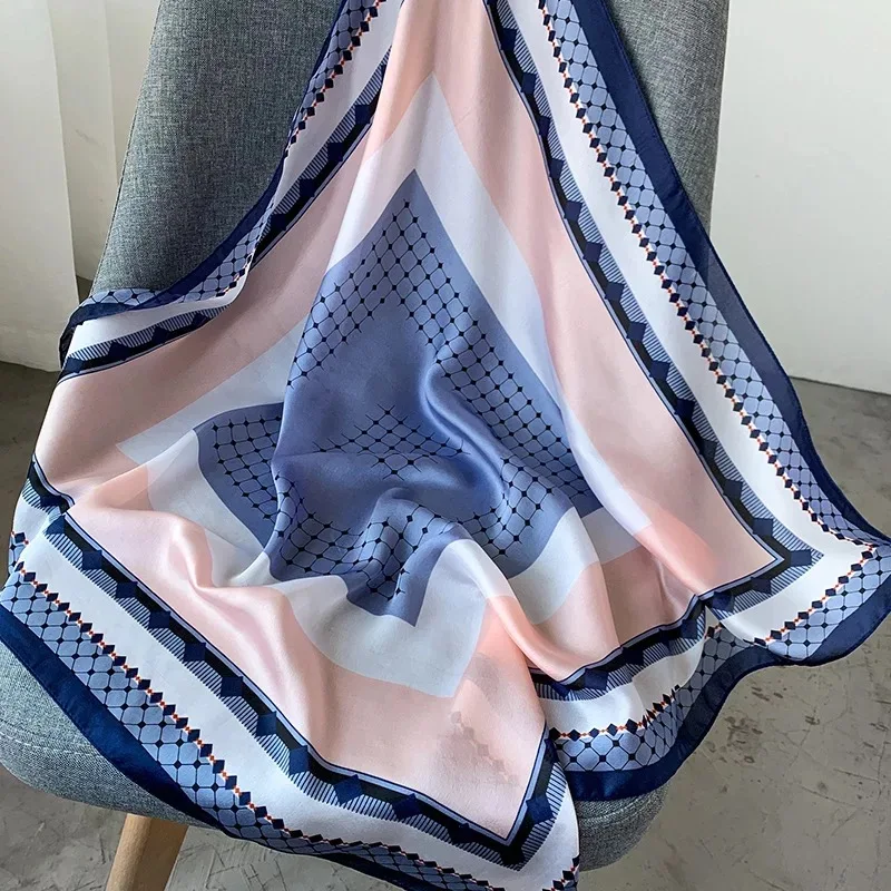 

quality Silk scarves New style Lady Sunscreen Beach Shawl Women Popular Headscarf Fashion print 70cm Square scarf