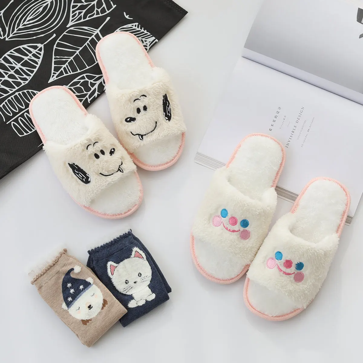 35-39 yards Cartoon net red cute little white face dog slippers soft home slippers in autumn and winter