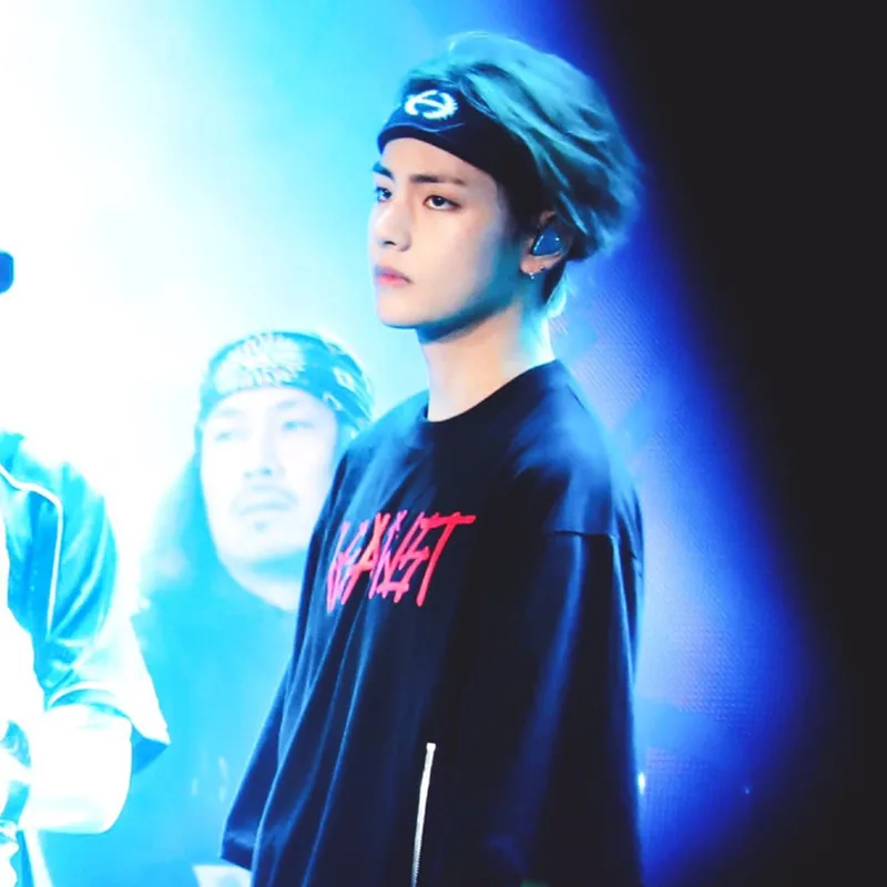 Kpop jungkook concert JIN SUGA окружающие такие же футболки для пар рубашка Корейская одежда