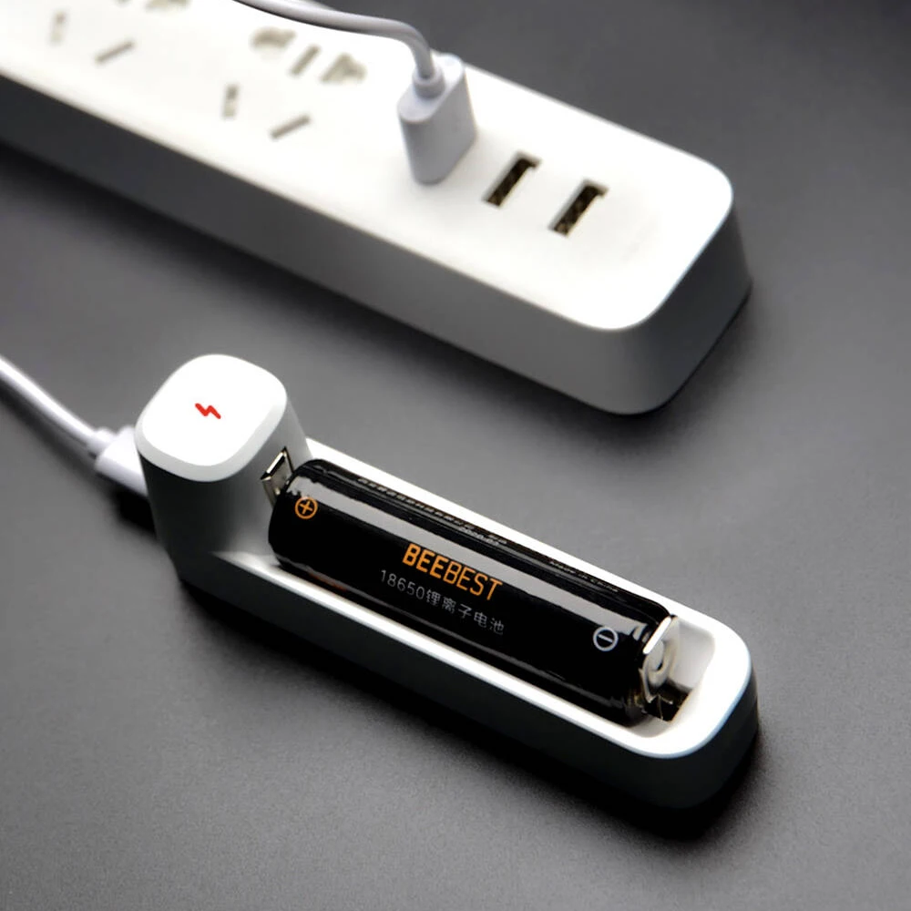 

BEEBEST Portable Flashlight F8 Metal Searching Torch Outdoor Camping Light Rechargeable 4 Modes SOS Flashlight IPX7 Waterproof