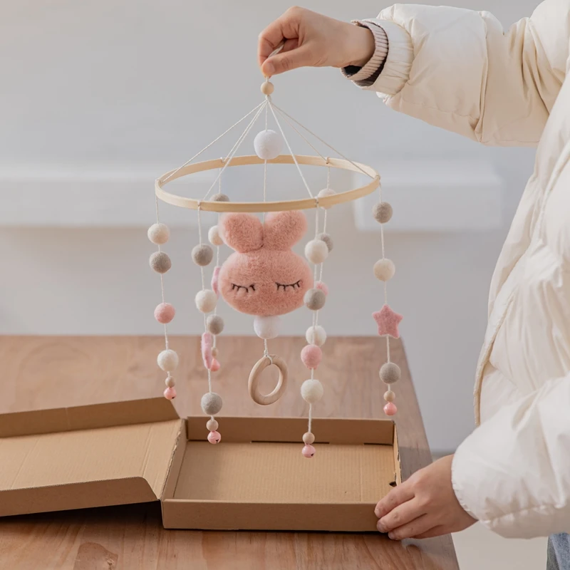 

1pc Baby Bed Bell Mobiles Rattles Toys Cute Rabbit Stroller Toys Baby Hangable Many Shapes Rotating Bell Gifts for 0-12 Month