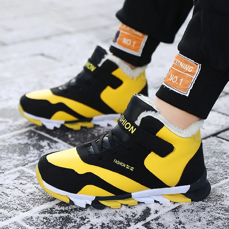 Kids Winter Shoes for Boys Non-slip Snow Sneakers Outdoor Warm Plus Fur Boots Teenagers Mountain Climbing Trekking Shoes