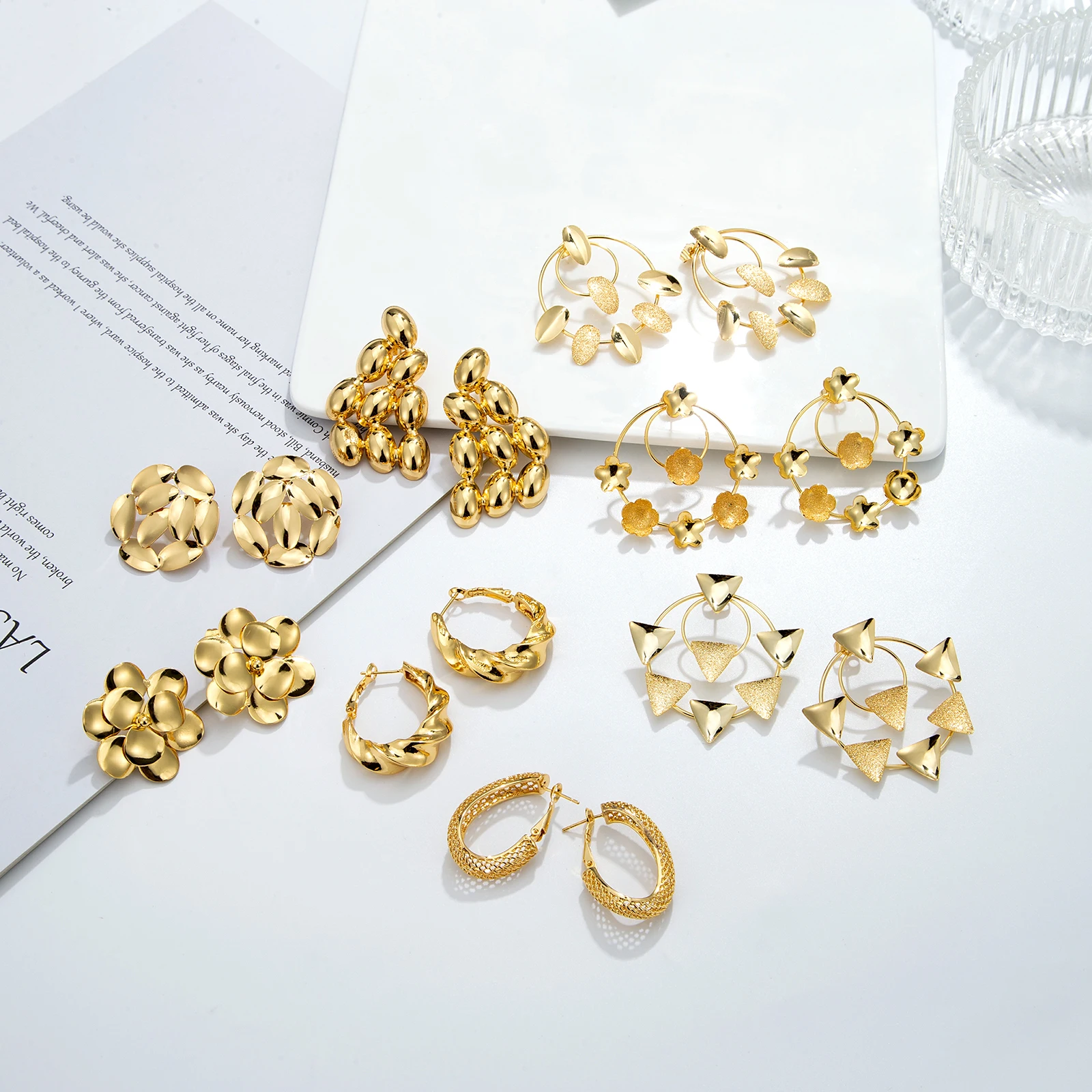 

Dangle Earring Gold Color Geometric Earrings Fashion Jewelry Pendientes Gift Gold Christmas Earrings for Women 2021 Jewelry