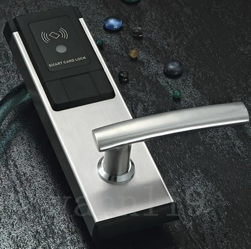 Hotel Door Lock Electronic RFID Card Smart lock Intelligent Digital Keyless Door Lock Safe for Hotel Resort Office Apartment electronic combination lock hotel room key card system keyless electronic lock made in china