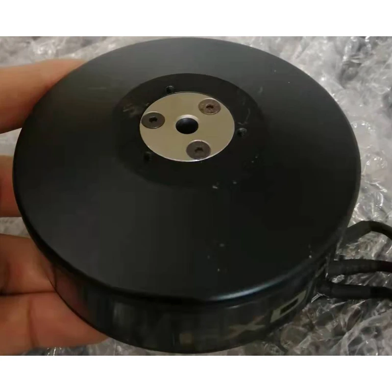 

Used 110kv High power 3kw 8318 brushless motor For Plant protection UAV