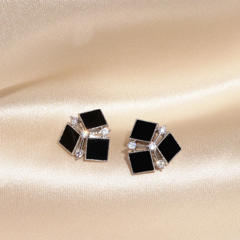 Женские Геометрические серьги-гвоздики корейские квадратные серьги с