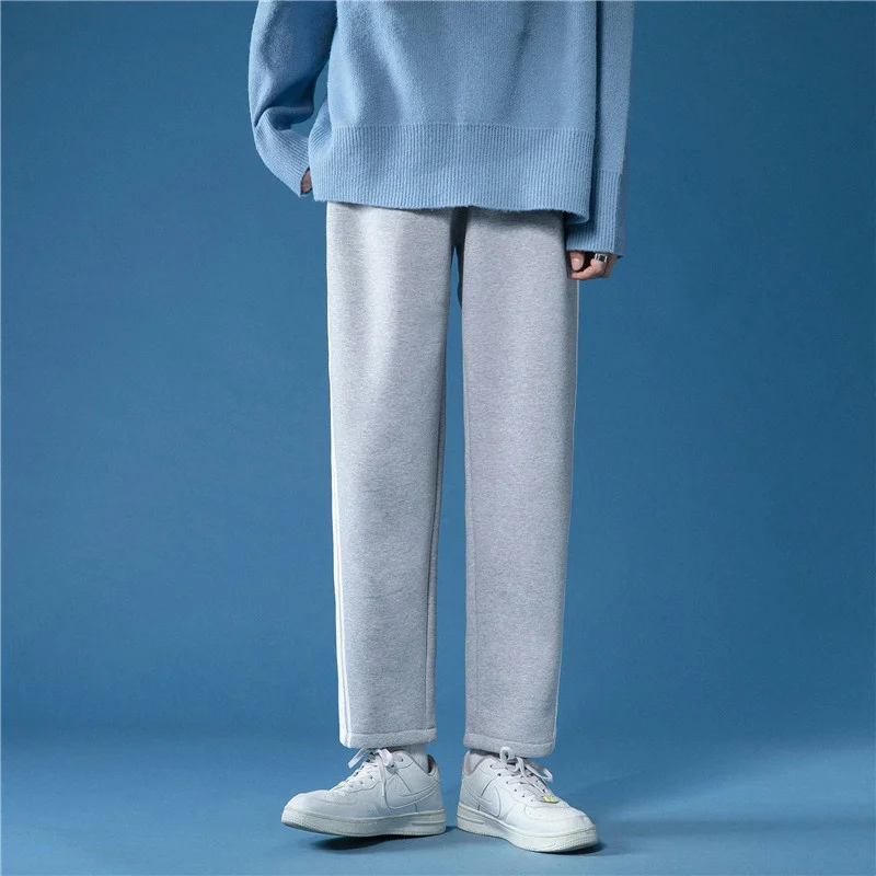 

Straight pants autumn and winter men's pants Korean fashion loose winter Plush thickened casual pants versatile