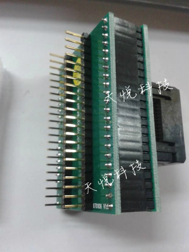 

STC89C58 Square Adapter ZY100A44 Turn 44 Burn-in Socket P Testing Seat 44P Burning Seat 89C16