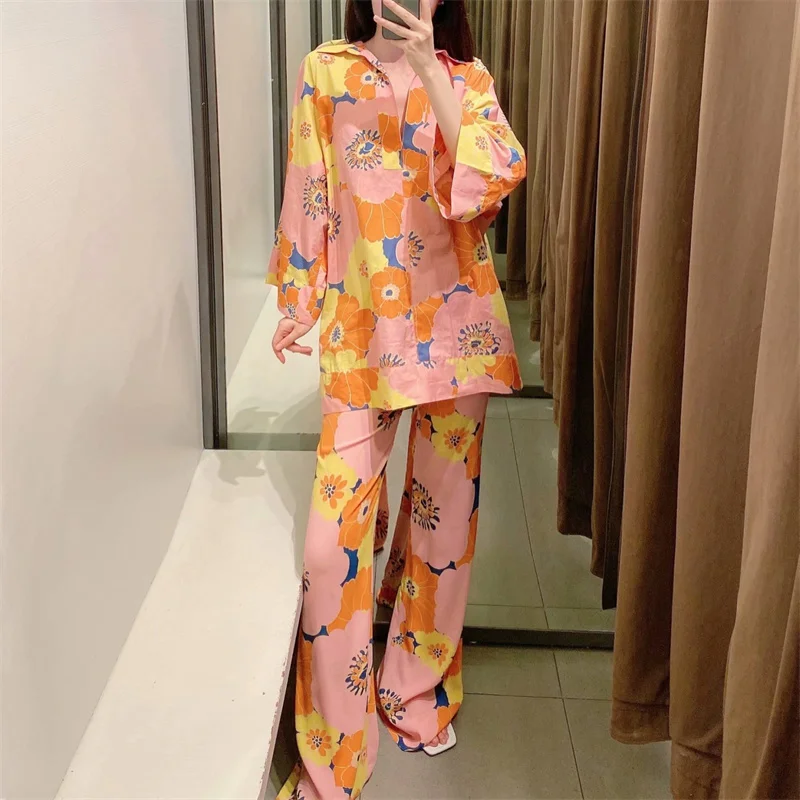 

Za 2021 Floral Print Blouse Women Summer Wide Long Sleeve Casual Female Blouses V-neck Lapel Loose Fashion Vintage Long Tops