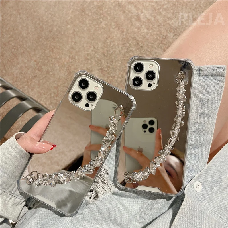 

Luxury Rhinestone Bracelet Phone Case For iphone 12 mini 7 8 plus X XR XS Max 11 Pro Max SE 2020 Back Cover Acrylic Mirror Cases