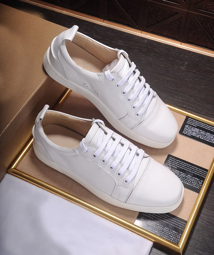 Новинка белые модные туфли на шнуровке с заклепками наивысшего качества красной