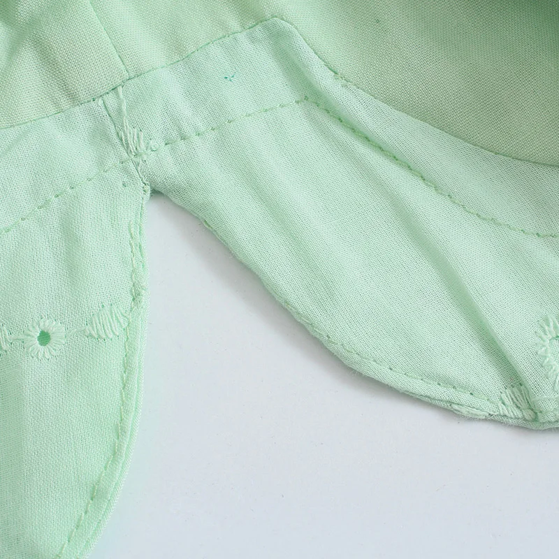 

KUMSVAG Women Summer Casual Solid Shorts 2021 Hollow Out Embroidery Side Zipprt Female Elegant Street Shorts Clothing LY9430