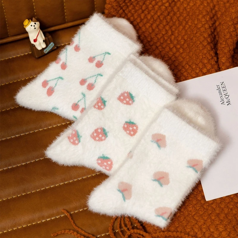 

Женские зимние теплые утепленные термоноски, милые персиковые вишневые зимние мягкие бархатные ботинки, носки для сна в пол