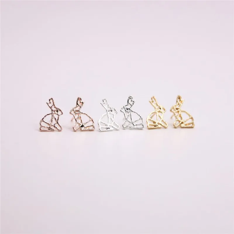 Fashion Animal Rabbit Stud Earrings Classic Brushed Surface Hollow out Design For Women | Украшения и аксессуары