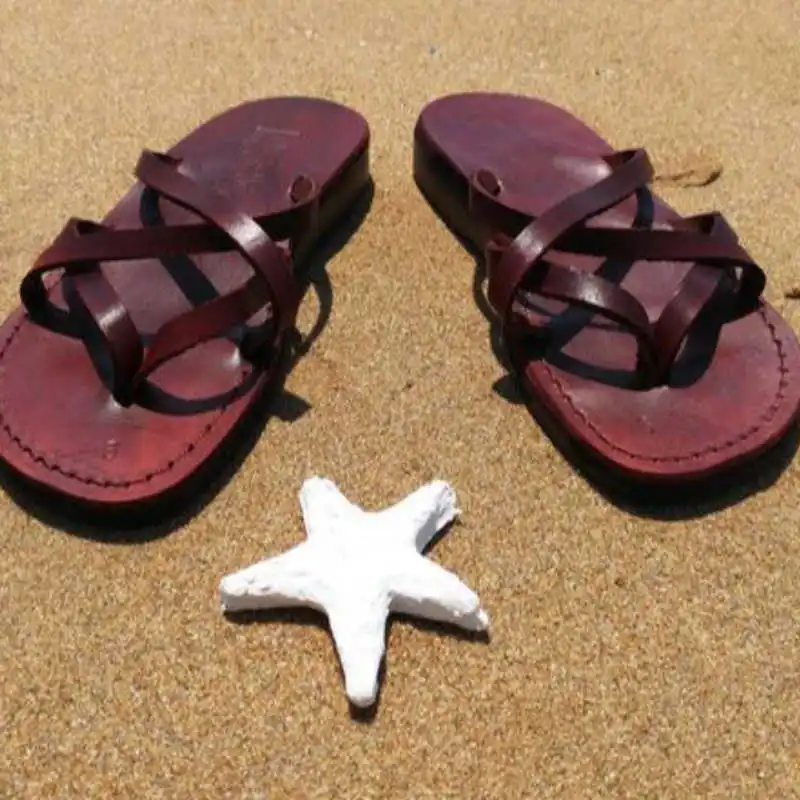 

Summer 2021 New Flat Bottom Simple Versatile Ins Trendy Flip Flops Beach Shoes Soft Sole Comfortable Fashion Hot Sale KP123