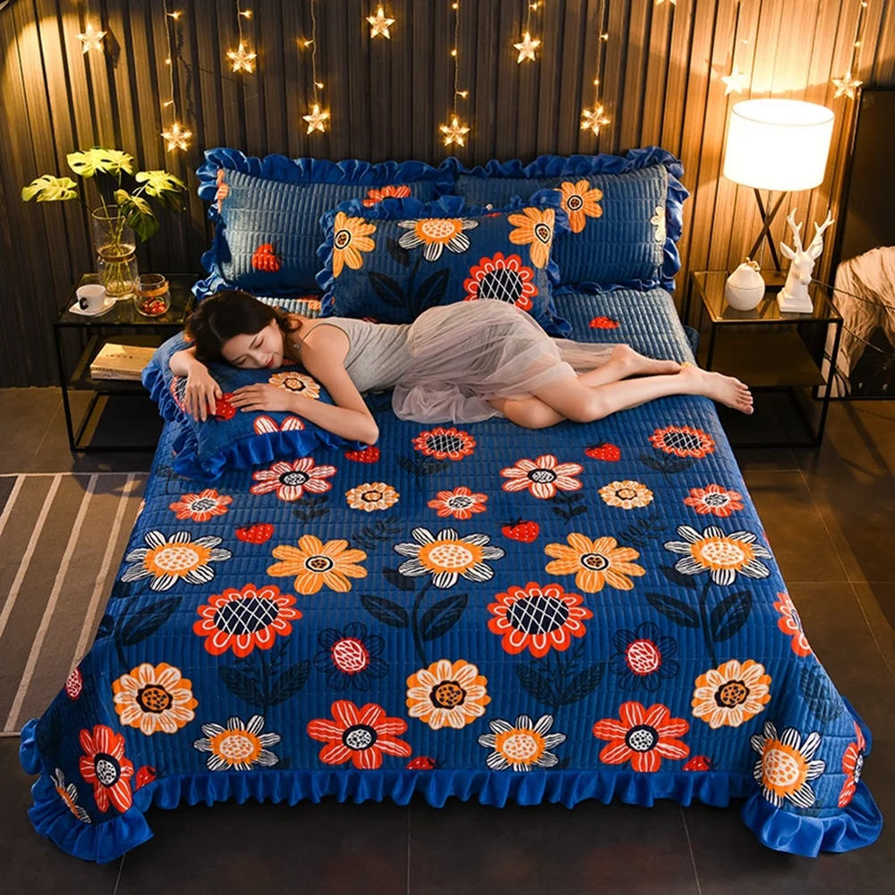 

Blue Flowers Crystal Velvet Bed Sheet Lace Thickened Winter Warm Flat Sheet Flannel Bed Linen Bedspread Home Decor