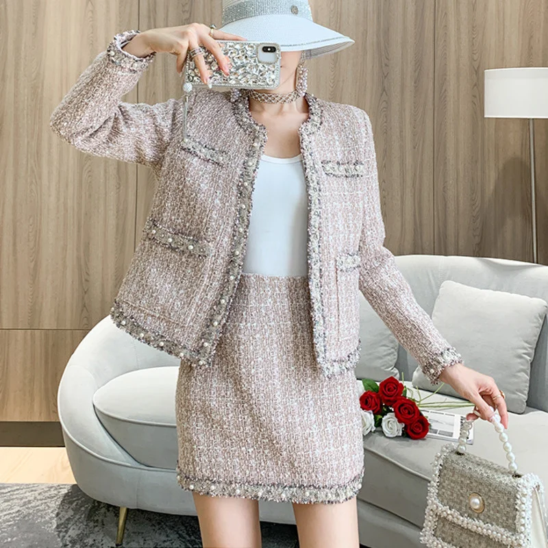 

Set of Vintage Two Parts High Quality Autumn Tweed Women's Set With Chicks Jacket and Accounts Mini