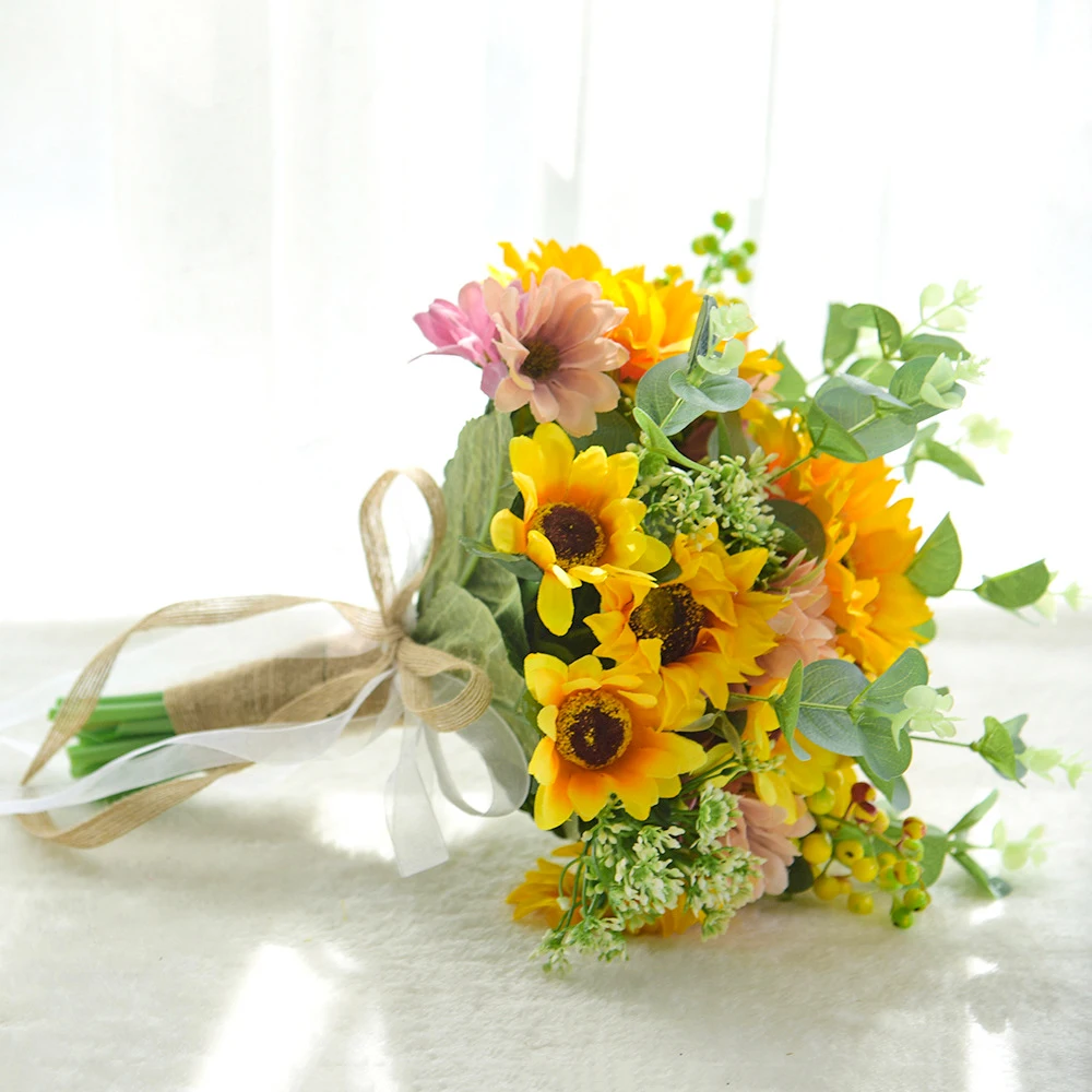 

Artificial Sunflower Bouquets Silk Sunflower Holding Flowers DIY Wedding Bouquets Centerpieces Arrangements Party Home Decor