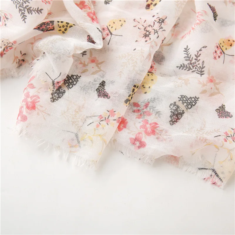 

2021 Female 180X90CM Print Scarves Korean style Beach towel Fashion Silk Scarfs Women winter warm Cotton and hemp tassels Shawl