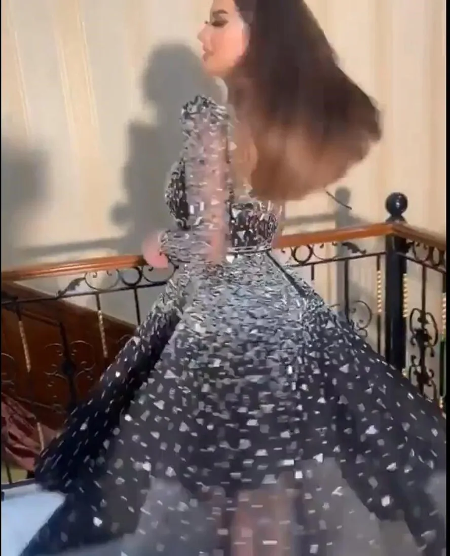 Luxury Sparkle Rhinestone Prom Dresses Full Sleeves Beaded Crystal A-line Prom Gowns Sexy See Thru Formal Dresses