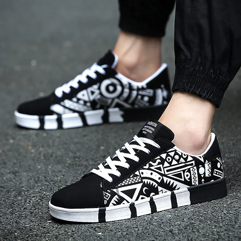 

New 2020 Men Vulcanize Shoes Fashion Sneakers Men Non-slip Male Sneakers Lace-up Vulcanized Shoes Soft Comfortable Male Sneakers