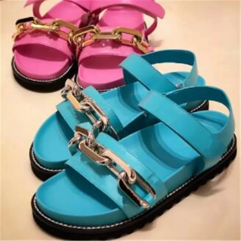 

Сандалии женские с золотыми цепочками, открытый носок, модная пикантная обувь