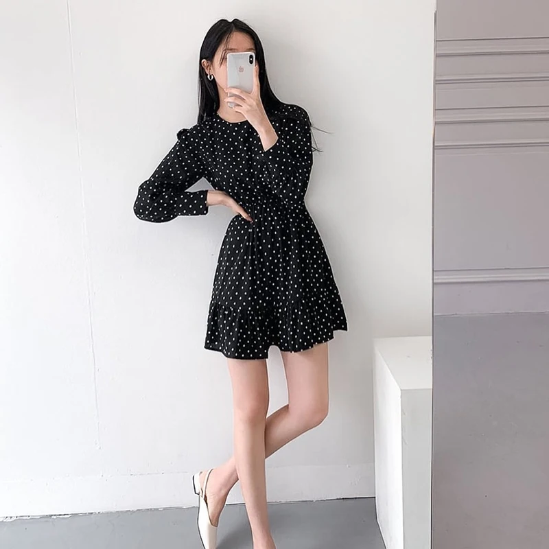 

2021 round neck temperament retro polka dot small dress women