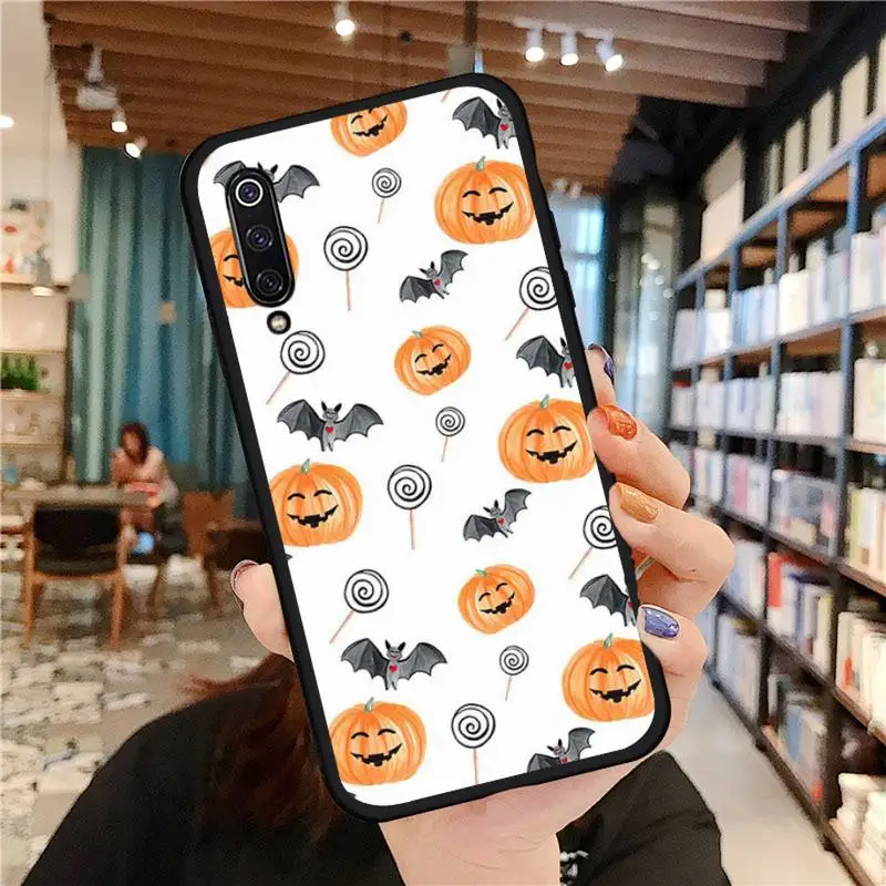 

Cute little ghost with halloween pumpkin Phone Case For Xiaomi Redmi 7 9t 9se k20 mi8 max3 lite 9 note 8 9s 10 pro