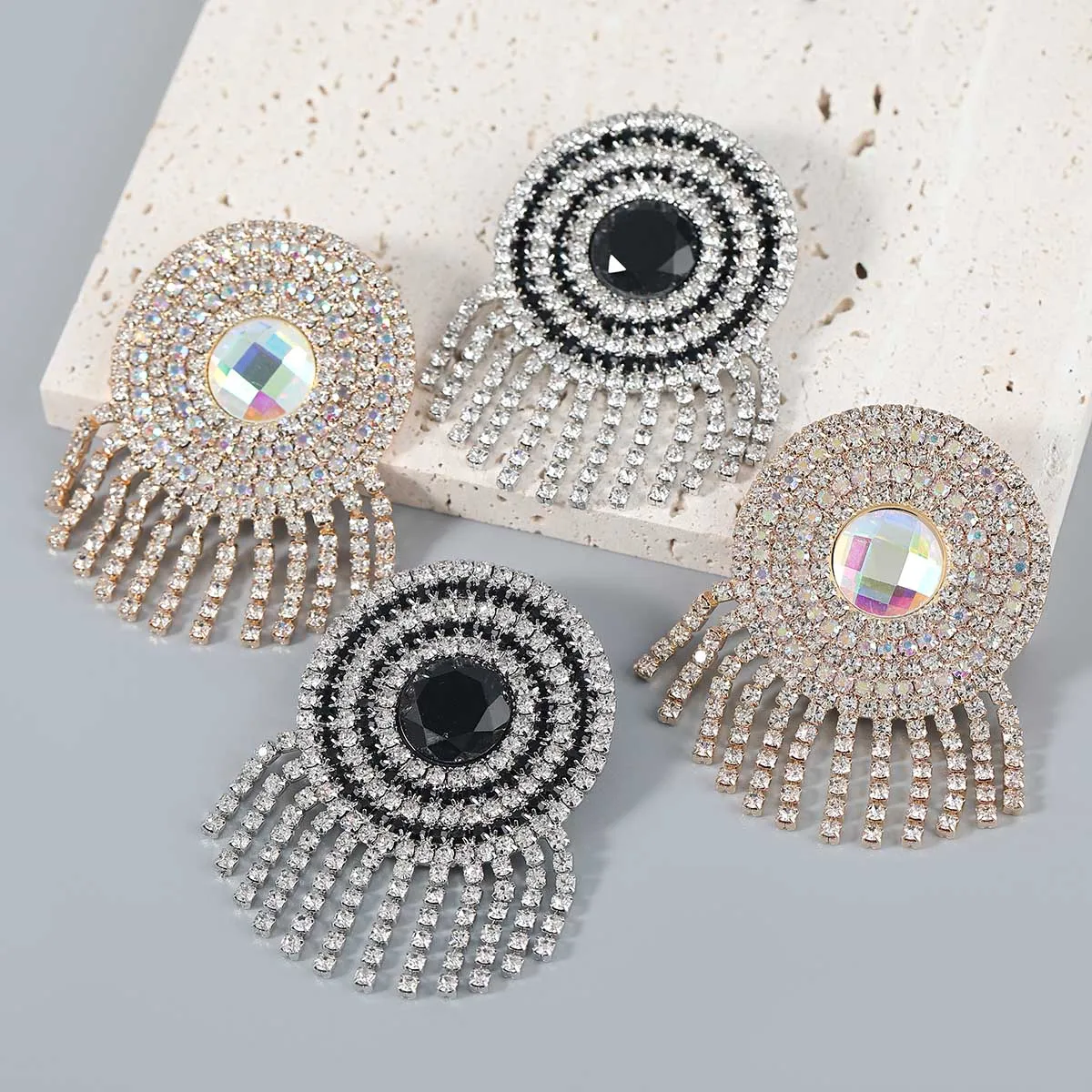 

JIJIAWENHUA 2022 New Large Rhinestone Claw Pendant Luxury Jewelry Female Earrings Dinner Party Fashion Jewelry Accessories