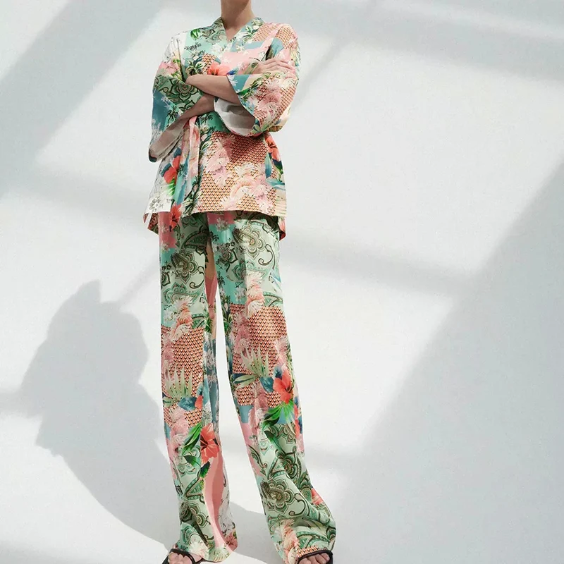 Комплект из 2 предметов комплекты для женская летняя обувь 2021 купальный халат с v