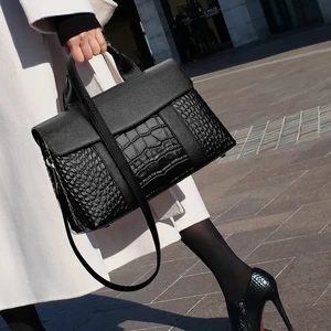 fashion alligator women handbags crocodile top handle women crossbody bags large capacity quality leather ladies messenger bags free global shipping