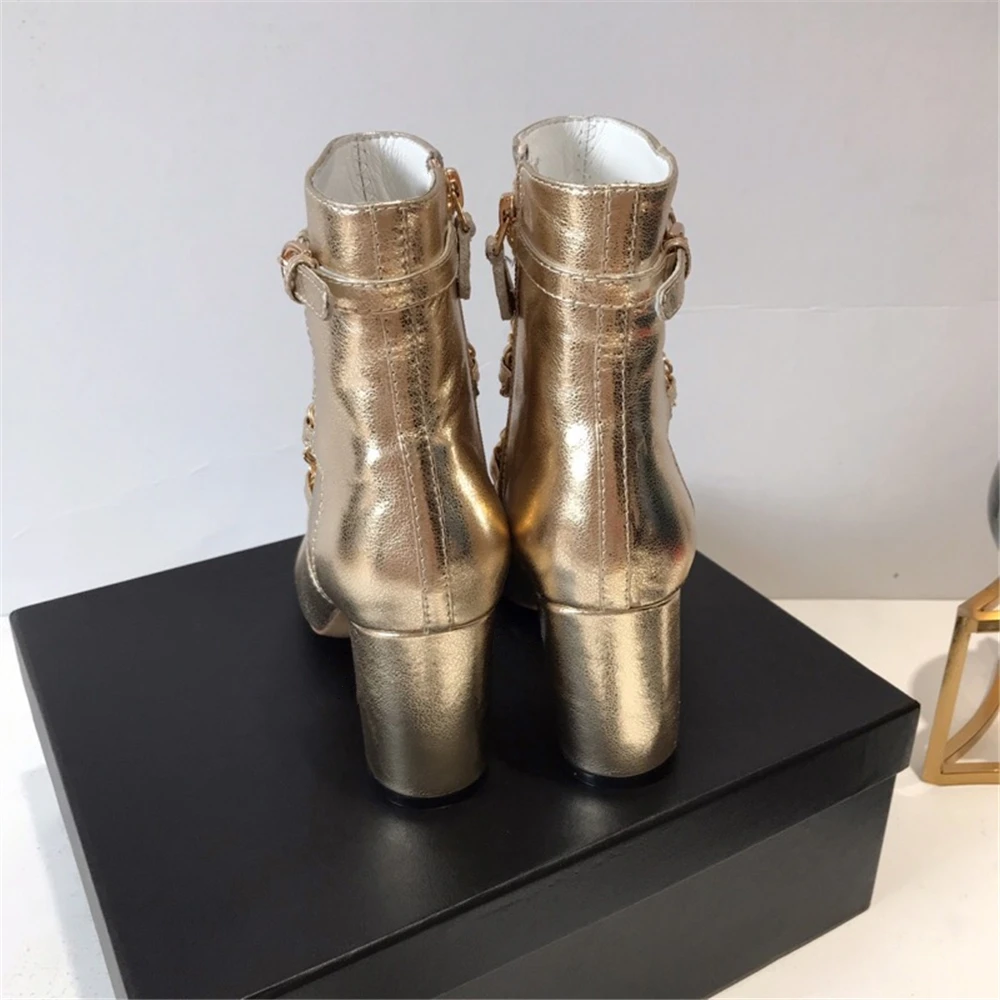 Новые модные ботинки из натуральной кожи женская обувь с украшением в виде