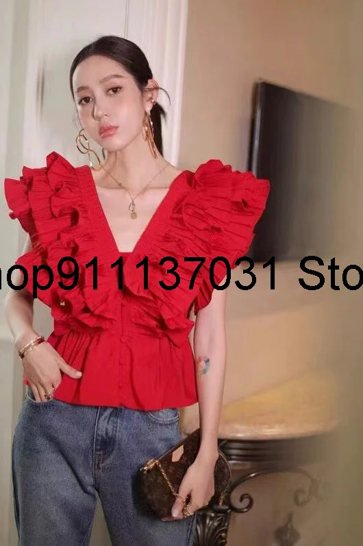 

2021 summer new V-neck red pleated Ruffle sleeveless top reveals charming collar bone stretch neck line