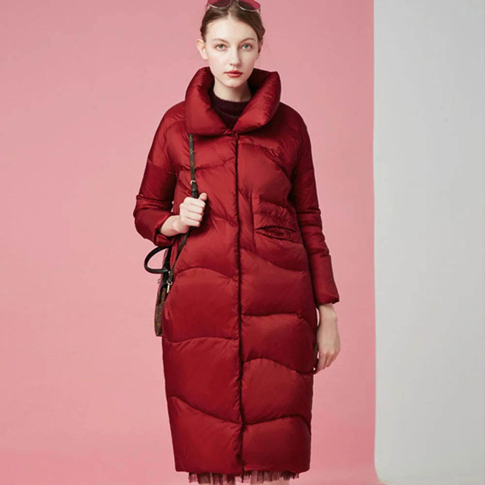 Женская теплая серая хлопковая стеганая куртка повседневная однотонная длинная