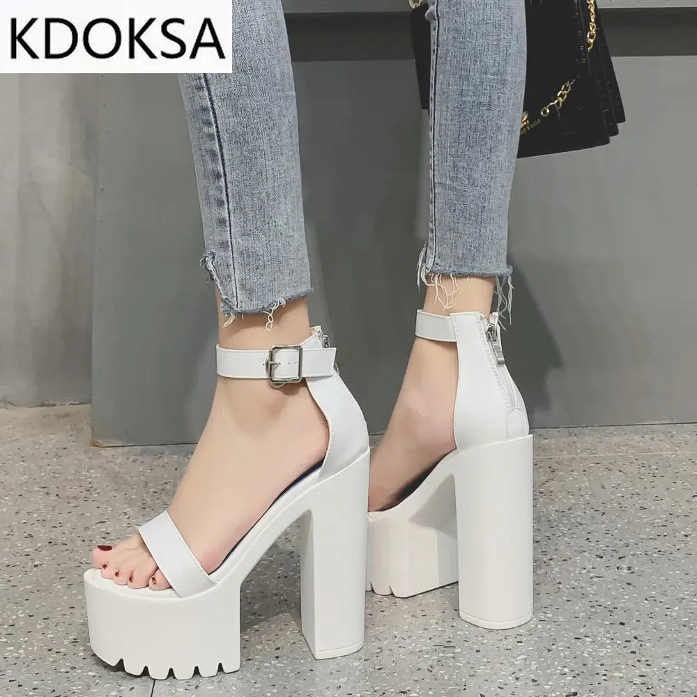 

Women's Sandals 2021 Simple Fashion Sexy Waterproof Platform Word Hollow Buckle Thick High Heels Catwalk Nightclub Shoes