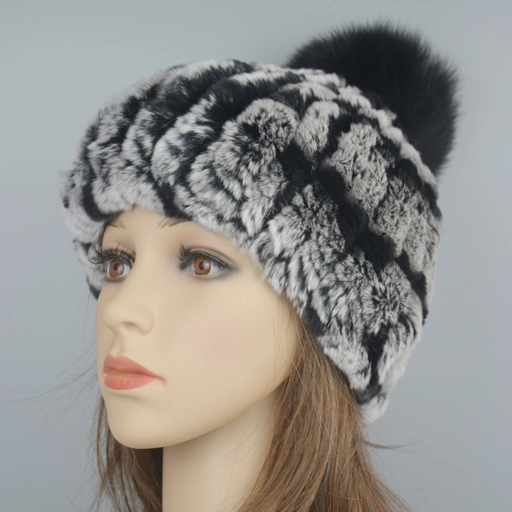 

2021 New Winter Russian Natural Rex Rabbit Fur Hat Women Elasitc Warm Handmade Knitted Real Fur Hats Fox Fur Pompoms Beanies Cap