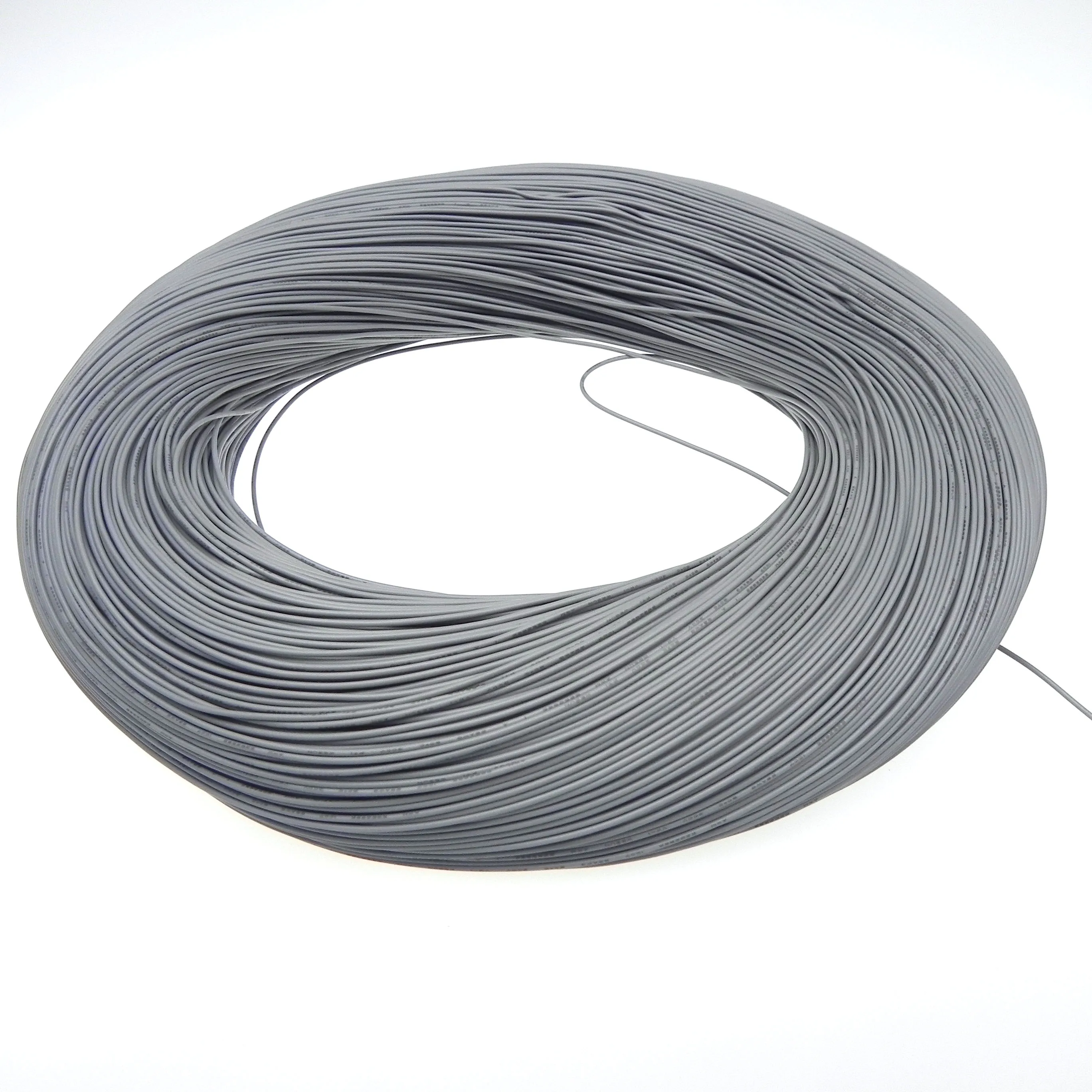 Провод экранированный двухжильный автомобильный. Шнур черный электро. 2pin электрический медный кабель красно-черный. 0 28 провод. Кабель сигнальный экранированный.