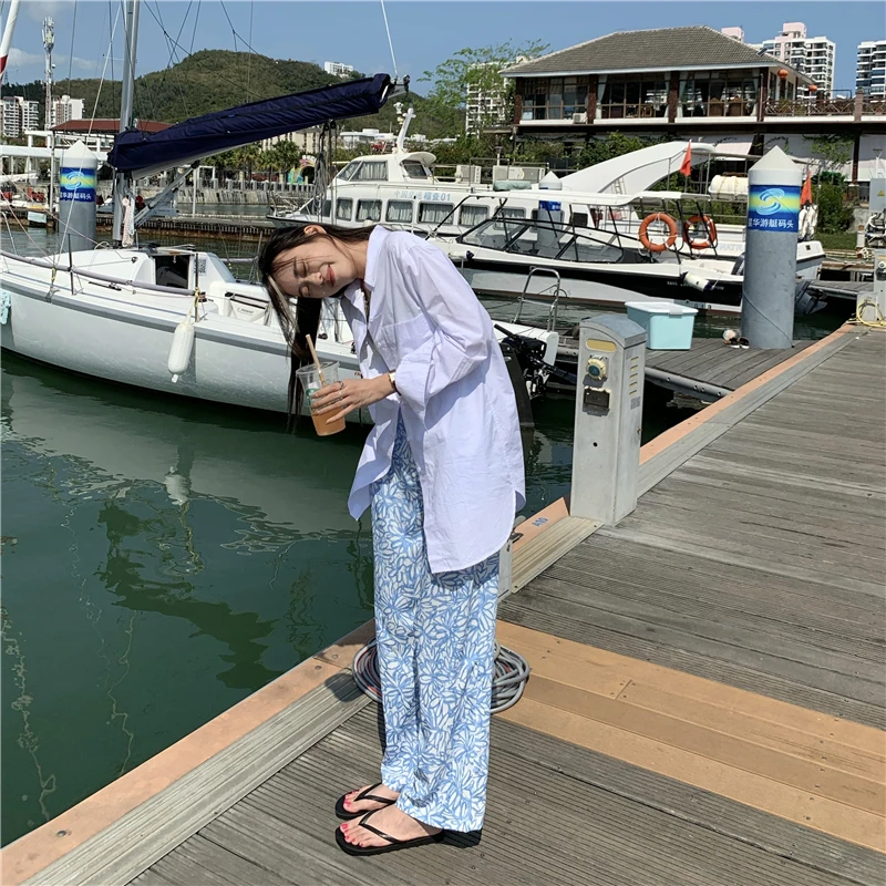 

Blue Floral Wide Leg Pants Women's Slim Printing Chiffon Beach Pants