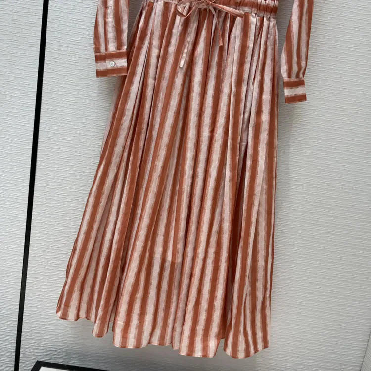 

2021 spring and summer women's new temperament elegant striped elastic waist big swing dress long section