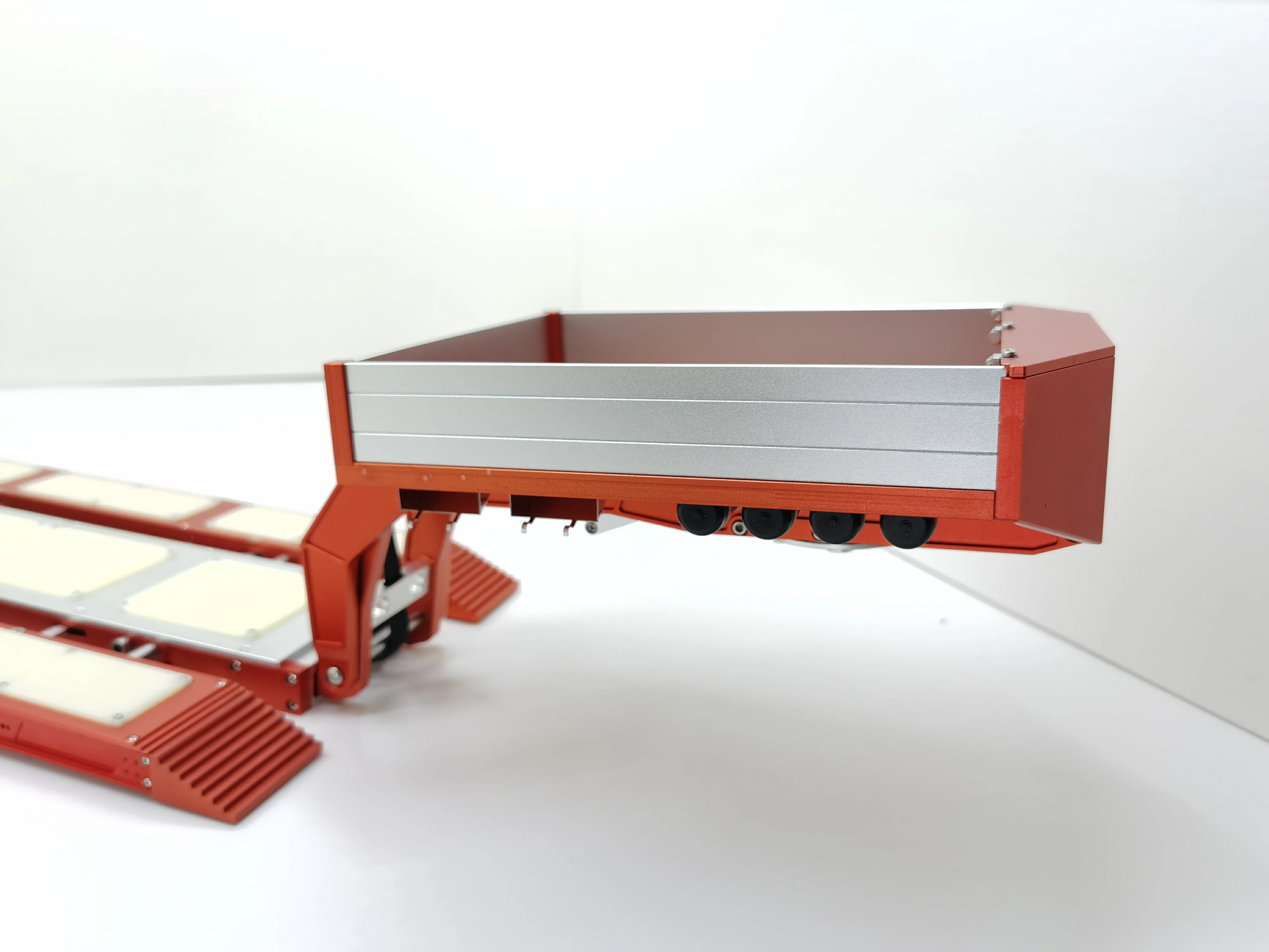 Полностью металлический ЧПУ Алюминиевый сплав 4 осевой прицеп светильник вой