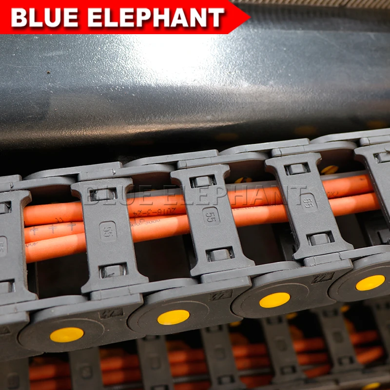 Мощный деревообрабатывающий фрезерный станок 1325 большой с ЧПУ для гравировки